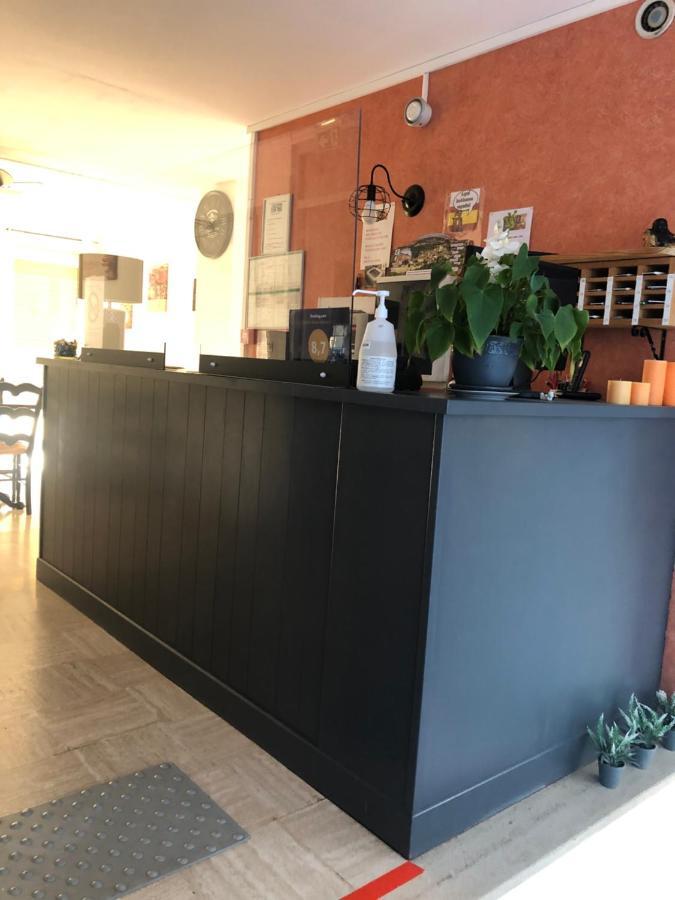 Hotel Le Relais Fleurance Luaran gambar